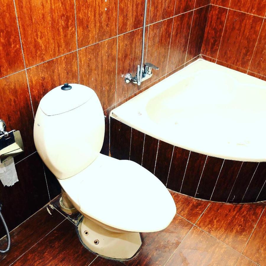 Hotel New Mid City Multan Dış mekan fotoğraf